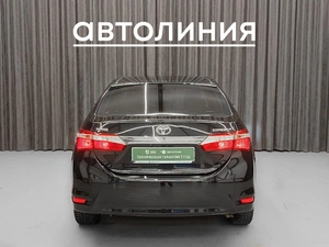 Седан Toyota Corolla 2015 года, 1149000 рублей, Красноярск