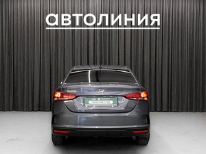 Седан Hyundai Solaris 2021 года, 1349000 рублей, Красноярск