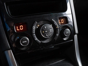 Хетчбэк Peugeot 308 2013 года, 650000 рублей, Волгоград