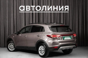 Хетчбэк Kia Rio X-Line 2019 года, 1490000 рублей, Красноярск