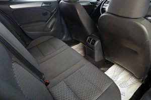 Хетчбэк Volkswagen Golf 2012 года, 839000 рублей, Тюмень