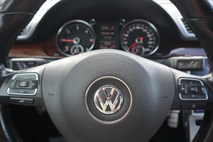Седан Volkswagen Passat 2013 года, 1320000 рублей, Мирное