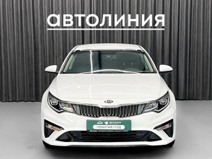 Седан Kia K5 2019 года, 1950000 рублей, Красноярск