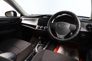 Универсал Toyota Corolla Fielder 2018 года, 1589000 рублей, Новосибирск