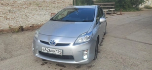 Лифтбек Toyota Prius 2011 года, 1050000 рублей, Канск