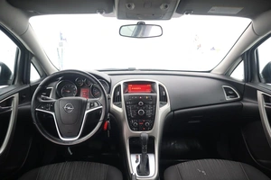 Хэтчбек 4 дв. Opel Astra 2012 года, 685000 рублей, Орёл