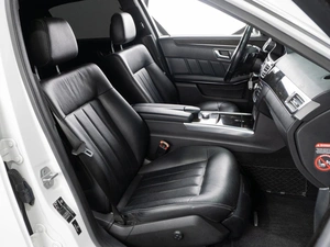 Седан Mercedes-benz E-класс 2013 года, 2569000 рублей, Тюмень