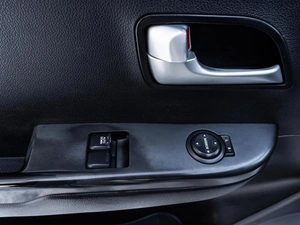 Седан Kia Rio 2011 года, 680000 рублей, Самара