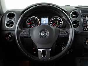 Внедорожник Volkswagen Tiguan 2012 года, 1629055 рублей, Москва