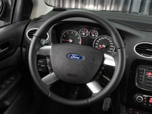 Хетчбэк Ford Focus 2007 года, 599000 рублей, Тюмень