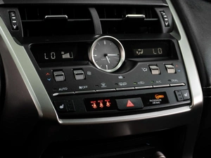 Внедорожник Lexus NX 2017 года, 2899000 рублей, Тюмень
