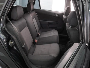 Универсал Opel Astra 2013 года, 699000 рублей, Воронеж