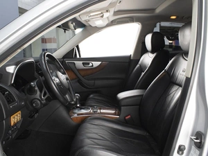 Внедорожник Infiniti QX70 2013 года, 2175000 рублей, Омск