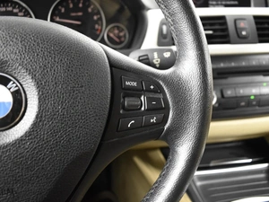 Седан BMW 3 серия 2014 года, 1380100 рублей, Казань