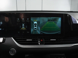 Лифтбек FAW Bestune B70 2023 года, 2359000 рублей, Красный Пахарь