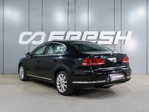 Седан Volkswagen Passat 2012 года, 944000 рублей, Воронеж