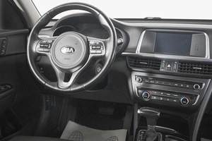 Седан Kia Optima 2018 года, 1949000 рублей, Кемерово