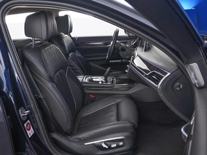 Седан BMW 7 серия 2016 года, 3349077 рублей, Москва