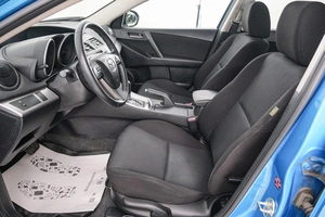 Седан Mazda 3 2011 года, 1149000 рублей, Красноярск