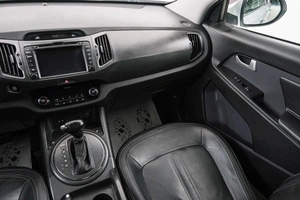 Внедорожник Kia Sportage 2011 года, 1649000 рублей, Красноярск