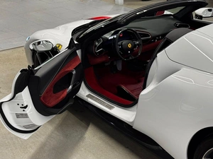 Кабриолет Ferrari 296 GTS 2023 года, 31990000 рублей, Павловская Слобода