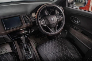 Внедорожник Honda Vezel 2019 года, 2399000 рублей, Томск