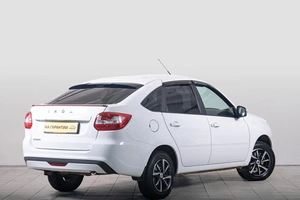 Лифтбек ВАЗ (LADA) Granta 2023 года, 929000 рублей, Томск