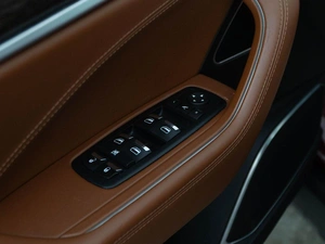 Внедорожник Maserati Levante 2016 года, 3897444 рублей, Москва