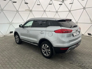 Внедорожник Geely Atlas 2021 года, 1630000 рублей, Брянск
