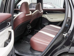 Внедорожник Geely Monjaro 2024 года, 3380000 рублей, Краснодар