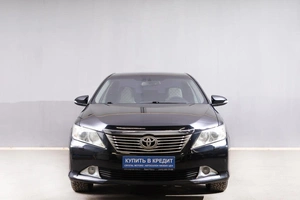 Седан Toyota Camry 2011 года, 1649000 рублей, Новосибирск