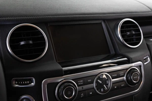 Внедорожник Land Rover Discovery 2010 года, 1369000 рублей, Красноярск