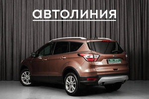 Внедорожник Ford Kuga 2016 года, 1410000 рублей, Красноярск