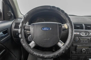 Седан Ford Mondeo 2006 года, 389000 рублей, Барнаул