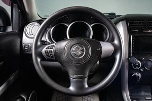 Внедорожник Suzuki Grand Vitara 2011 года, 1269000 рублей, Сургут