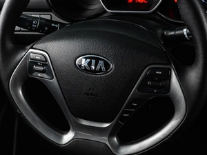 Седан Kia Rio 2017 года, 1189000 рублей, Тюмень