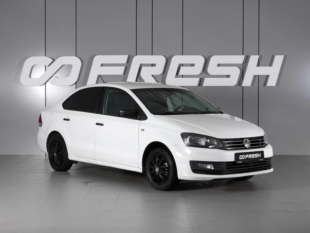 Седан Volkswagen Polo 2018 года, 1079000 рублей, Красный Пахарь