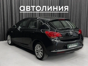 Хетчбэк Opel Astra 2013 года, 730000 рублей, Красноярск