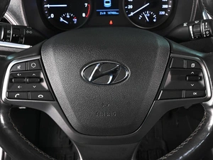 Седан Hyundai Solaris 2018 года, 1399000 рублей, Аксай