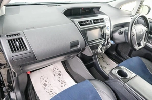 Универсал Toyota Prius Alpha 2016 года, 1429000 рублей, Красноярск