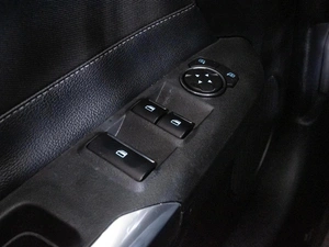 Кабриолет Ford Mustang 2017 года, 2550000 рублей, Краснодар