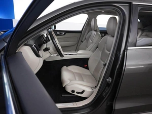 Внедорожник Volvo XC60 2021 года, 3683055 рублей, Москва