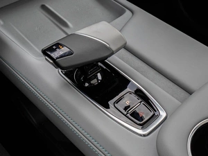 Внедорожник Changan UNI-Z 2025 года, 2980000 рублей, Краснодар