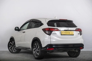 Внедорожник Honda Vezel 2019 года, 2399000 рублей, Томск