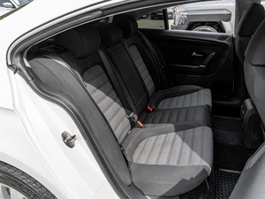 Седан Volkswagen Passat CC 2010 года, 920000 рублей, Краснодар