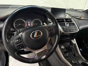 Внедорожник Lexus NX 2017 года, 2429000 рублей, Красноярск