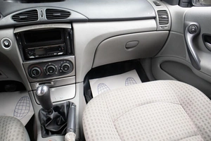 Лифтбек Renault Laguna 2003 года, 369000 рублей, Оренбург