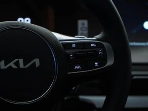 Седан Kia K5 2026 года, 4699077 рублей, Москва