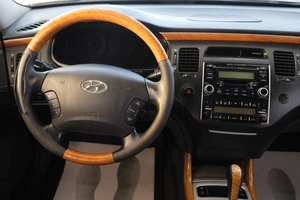 Седан Hyundai Grandeur 2007 года, 679000 рублей, Омск