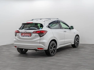 Внедорожник Honda Vezel 2018 года, 1900000 рублей, Красноярск